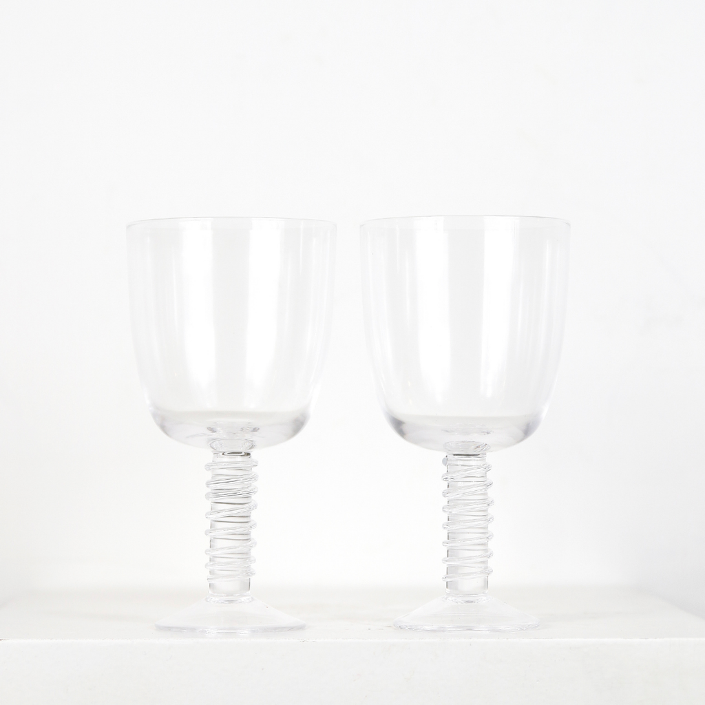 Verres à vin blanc en cristal